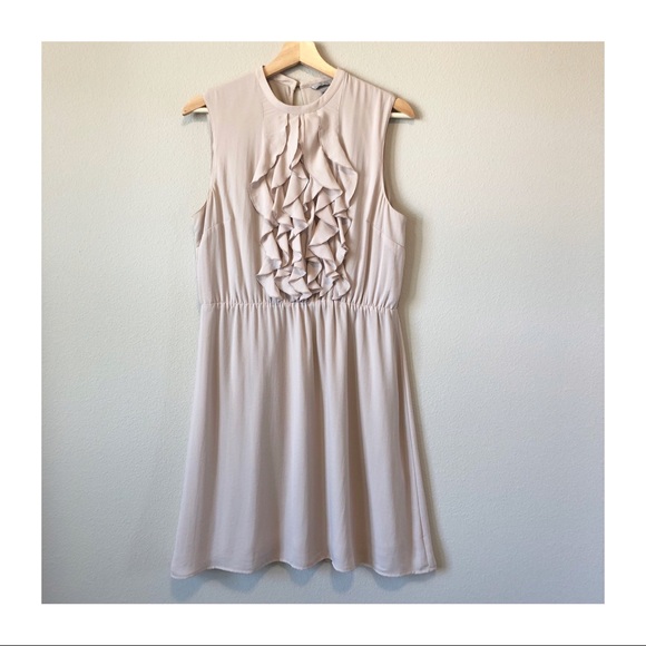 H&M Dresses & Skirts - LIKE NEW | H&M Cinched Waist Ruffle Dress